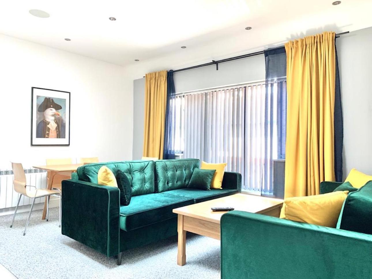 Premium Apartments Thatcham Broadway Luaran gambar